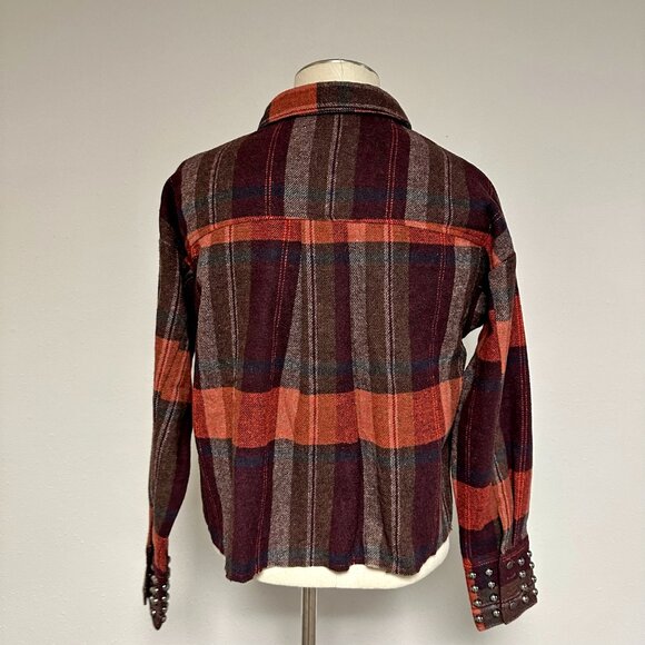 *NEW* Haptics Plaid Shacket - Picture 4 of 8